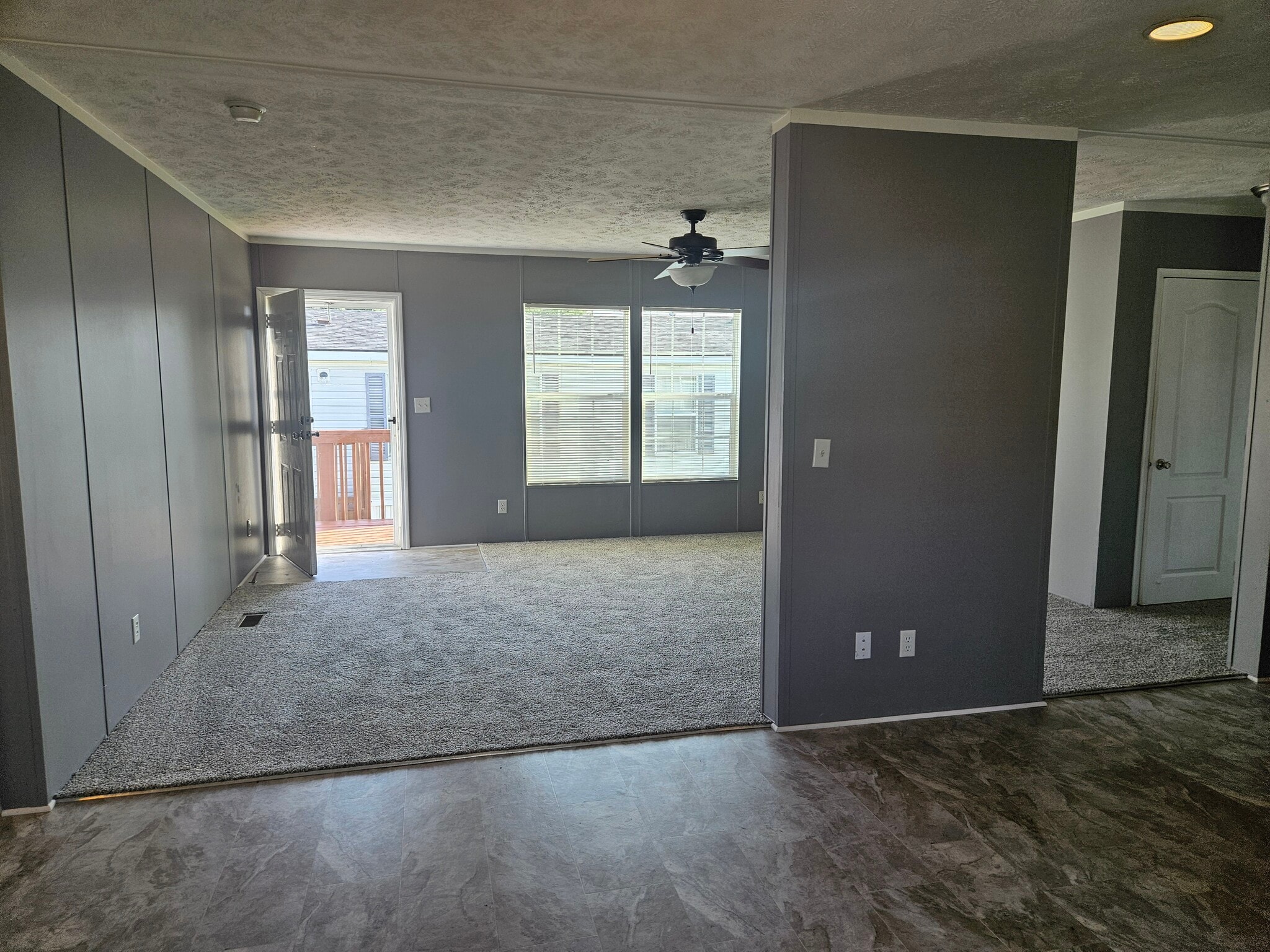 Building Photo - 39 Lynnwood Cir