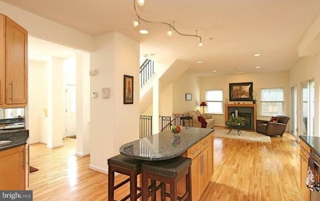 Building Photo - 713 Bonnie Meadow Ln