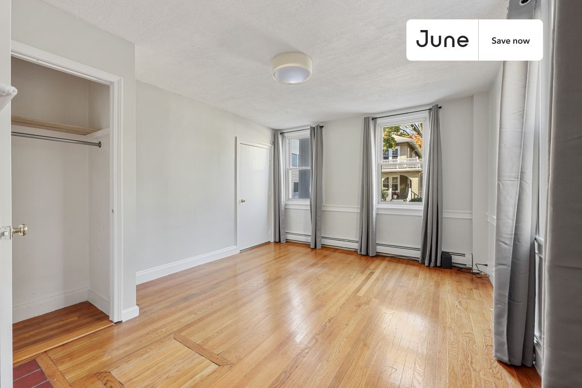 Building Photo - 14-18 Bacon Street