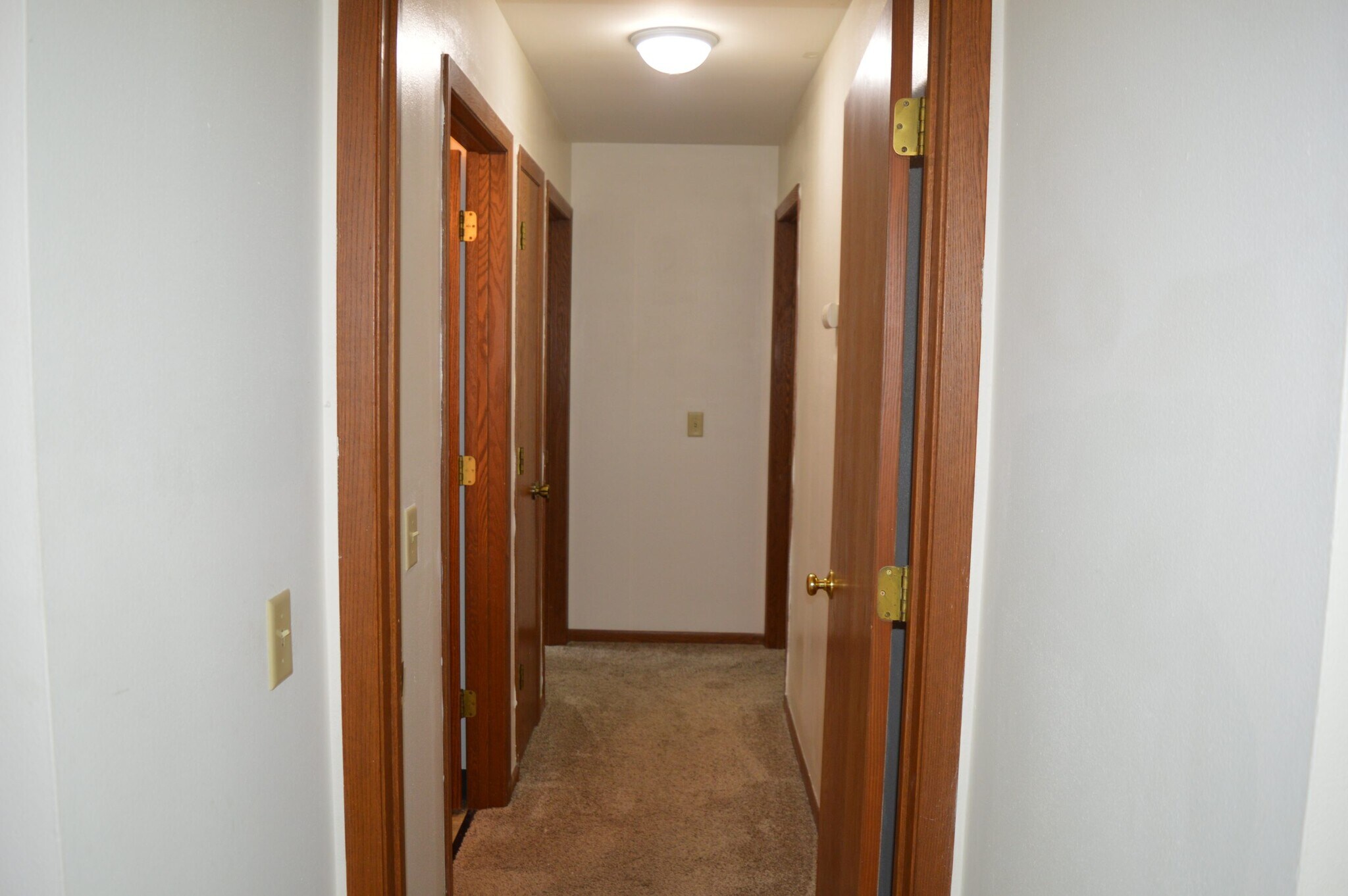 Building Photo - 6938 Chester Dr