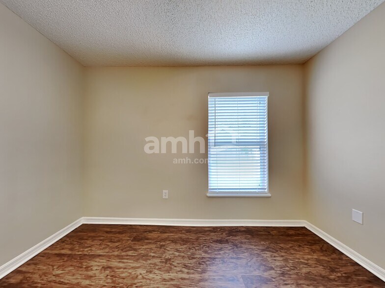 Building Photo - 1830 Asgard Ct