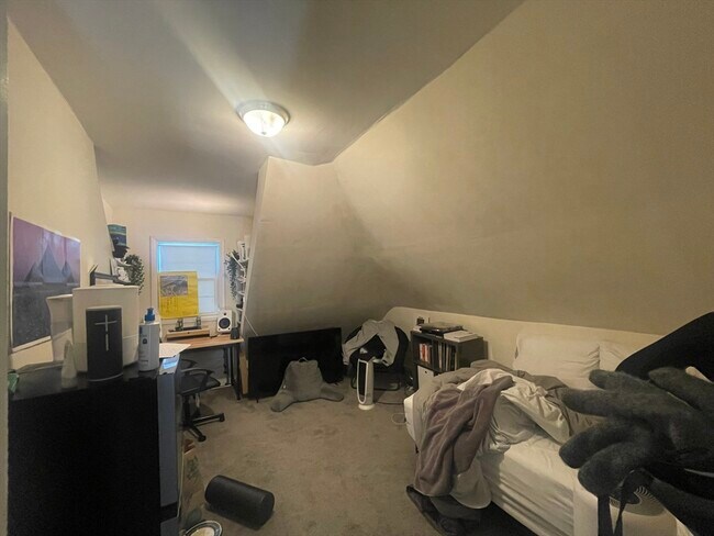 Building Photo - 227 Boston Ave