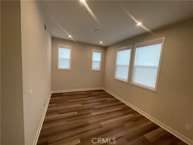 Building Photo - 1103 W Cara Dr