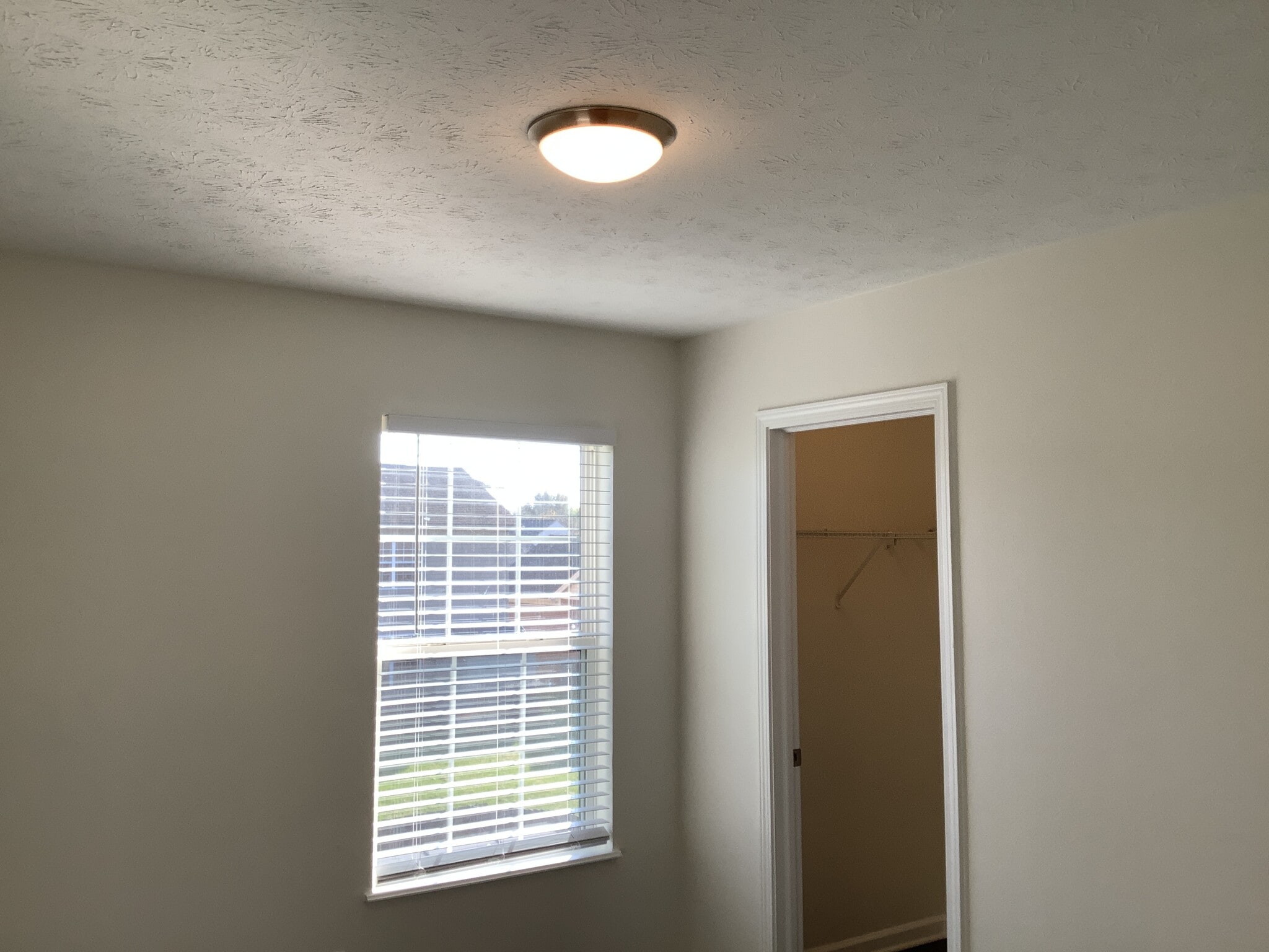 Building Photo - 945 Atmore Pl
