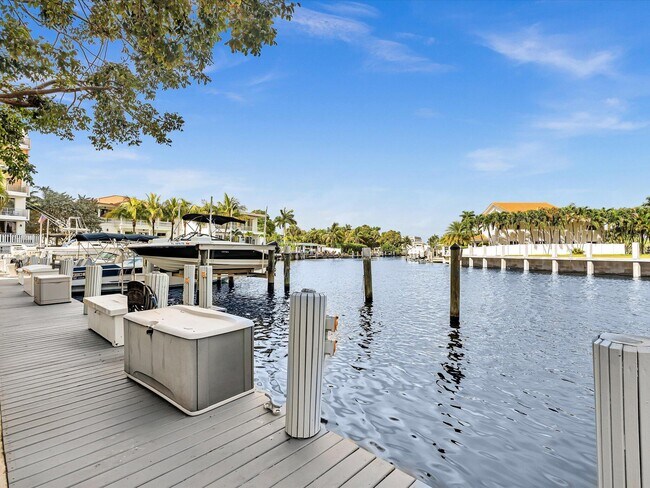 Building Photo - 1421 S Ocean Blvd