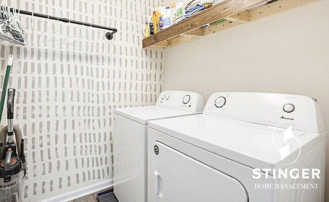 Building Photo - 100 Patriot Ct