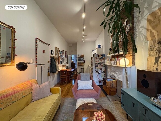 Building Photo - 31 Park Pl