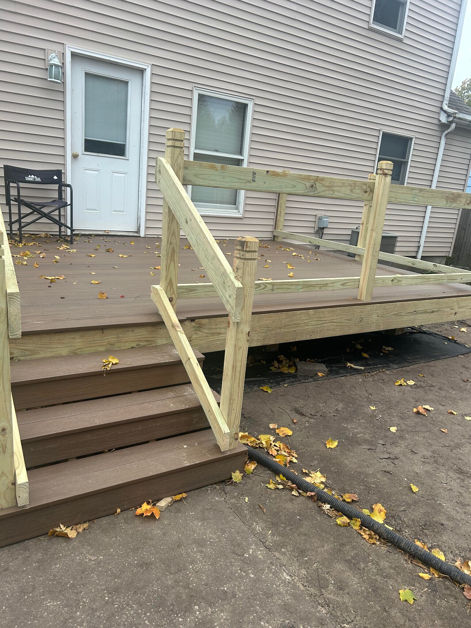 Deck - 1032 Adams St