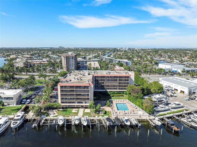 Building Photo - 740 S Federal Hwy