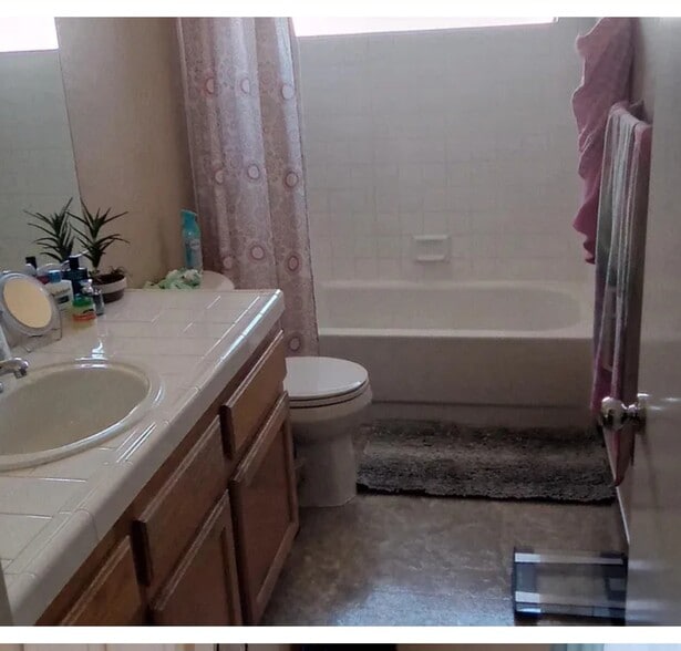 Building Photo - 8300 Monico Valley Ct