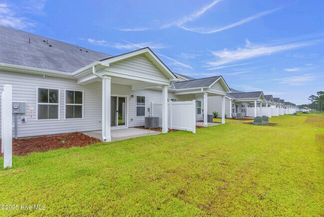 Building Photo - 1207 Windy Grove Ln