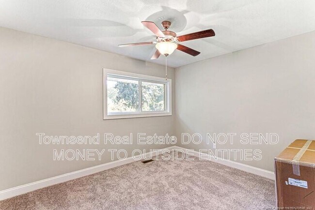 Building Photo - 315 Westview Dr