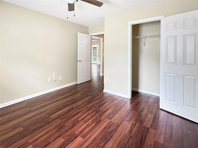 Building Photo - 1274 Stephens Pond View
