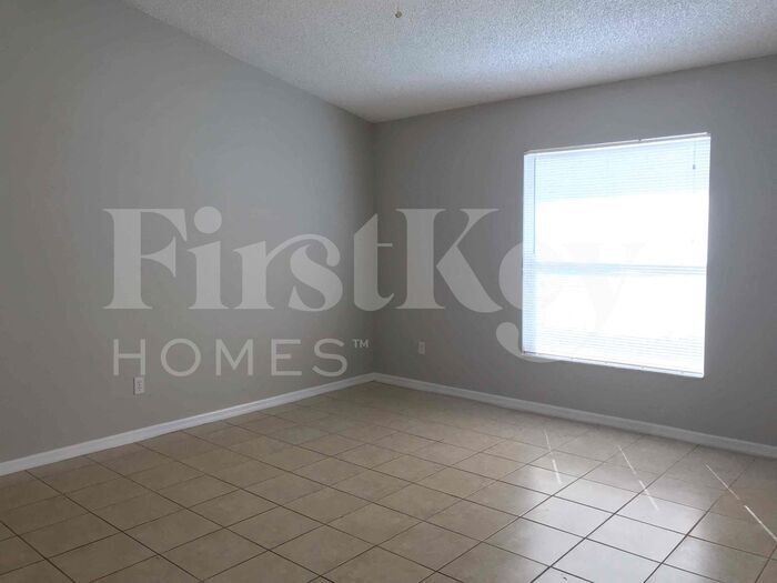 Building Photo - 7575 Groveoak Dr