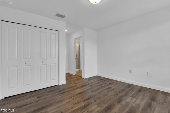 Building Photo - 10883 Timber Creek Dr