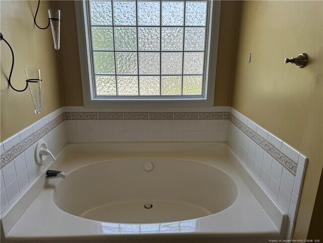 Building Photo - 475 Ribbon Oak Ct