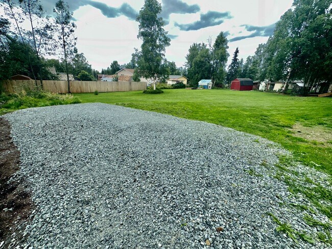 Building Photo - 10840 Delta Cir