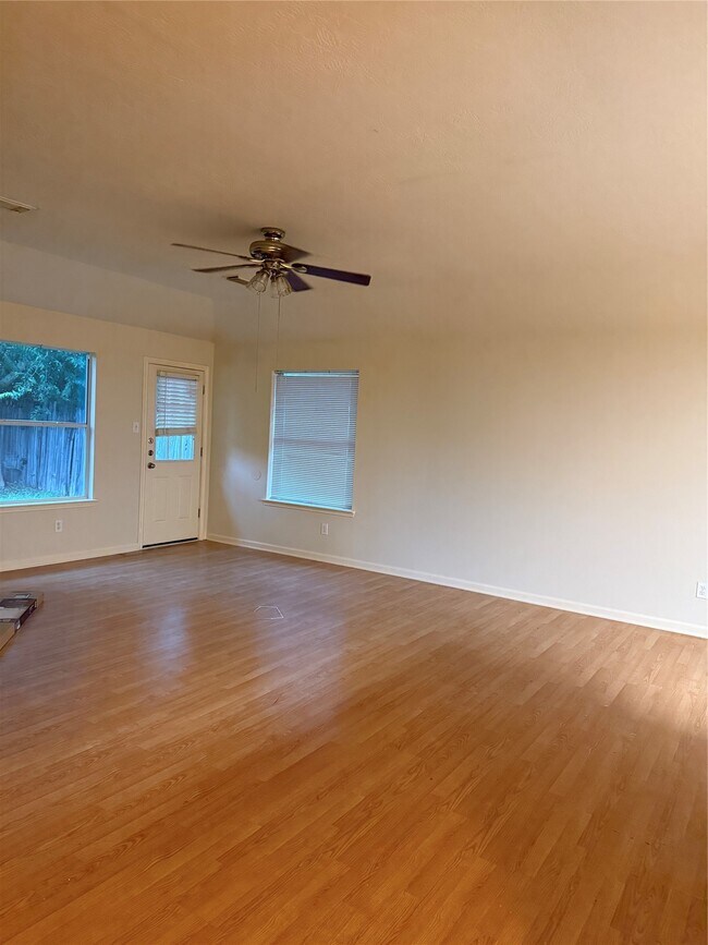 Building Photo - 17314 Glenmorris Dr