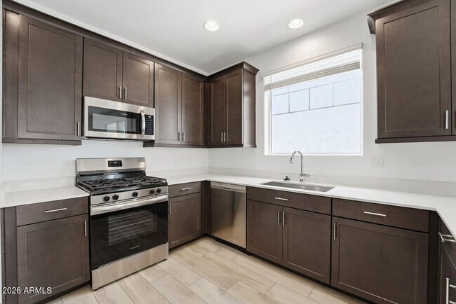 Building Photo - 8336 E Peterson Ave