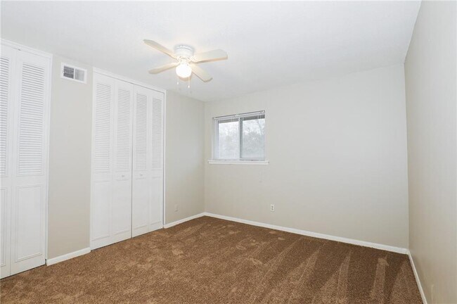 Building Photo - 3300 College St