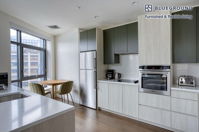 Building Photo - 771 Beacon St