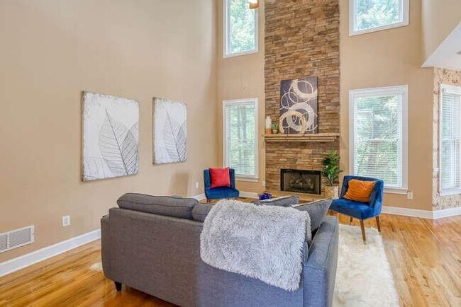 Building Photo - 1661 Stilesboro Ridge Dr NW