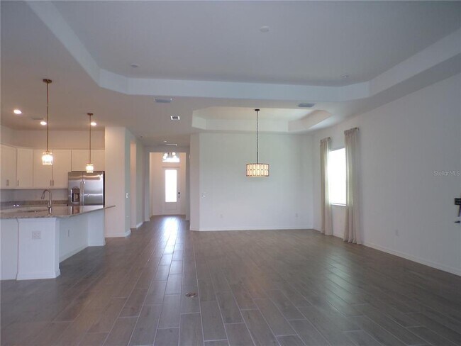 Building Photo - 15255 River Birch Ct