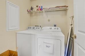 Building Photo - 10351 Whisper Bluff Dr