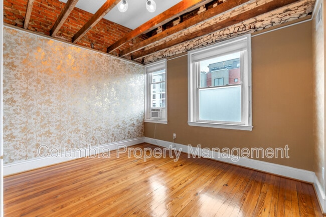 Building Photo - 1336 K St SE