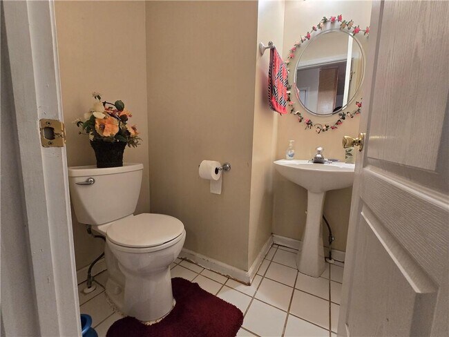 Building Photo - 3936 Pleasant Trail