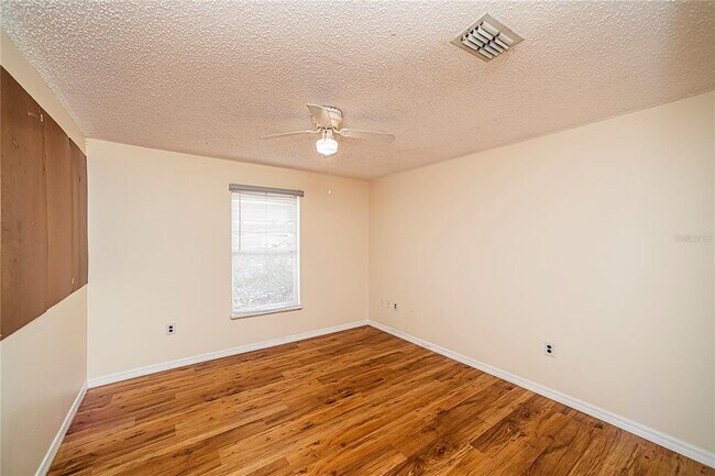 Building Photo - 3838 Stonefield Dr