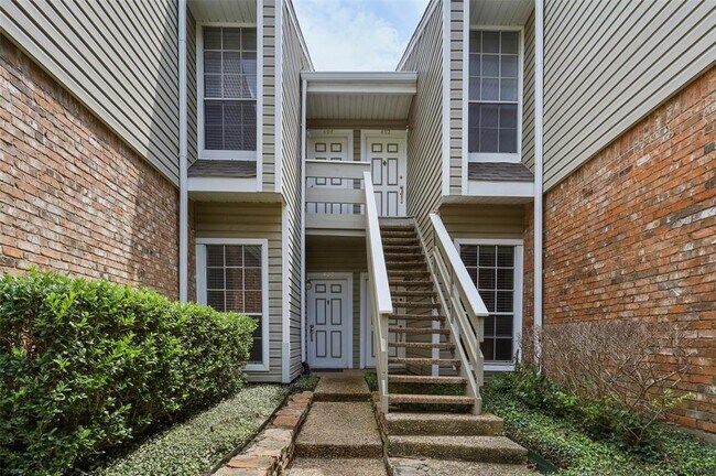 Building Photo - 8555 Fair Oaks Crossing