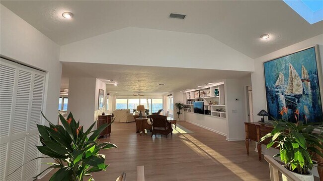 Building Photo - 2709 Casey Key Rd