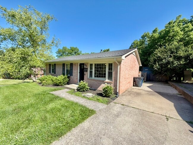 Building Photo - 3339 Sutherland Dr