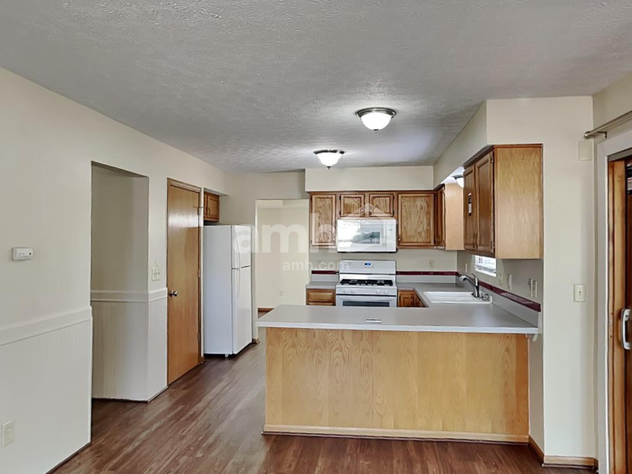 Building Photo - 115 Grove Run Rd