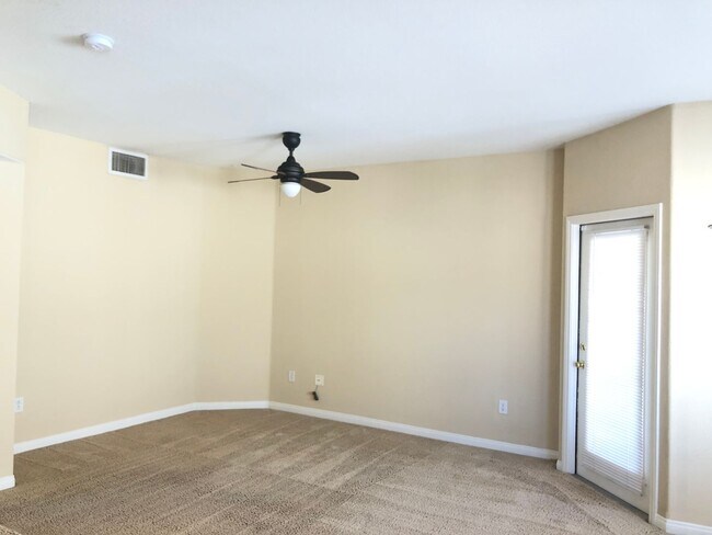 Building Photo - 9330 W Maule Ave