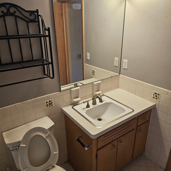 Building Photo - 4254 N 91st St