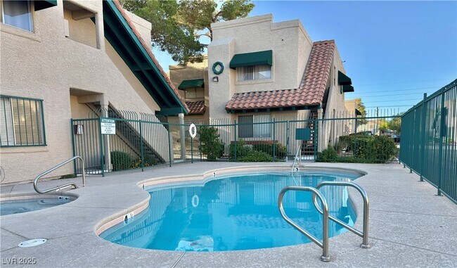 Building Photo - 6750 Del Rey Ave