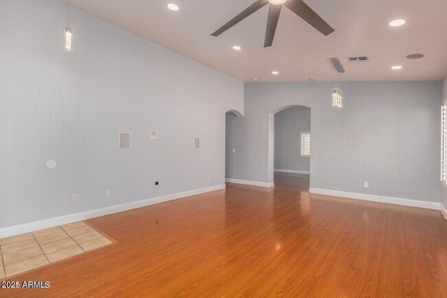 Building Photo - 13022 N 130th Ln