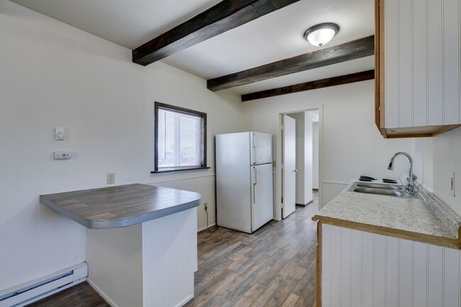 Building Photo - Cozy 1-Bedroom Retreat with Spacious Yard & Open Living Layout * COMING SOON *