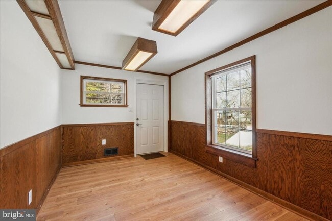 Building Photo - 793 Wollaston Rd