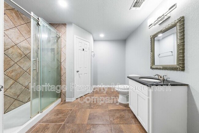 Building Photo - 8778 Serene Ridge Dr