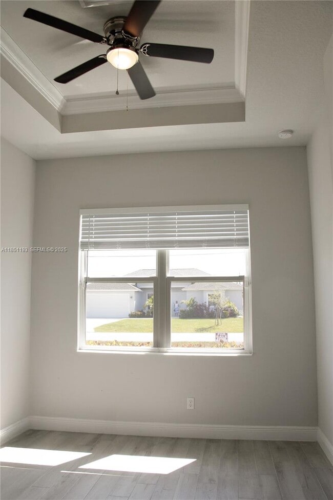 Building Photo - 5231 NW Iredell St