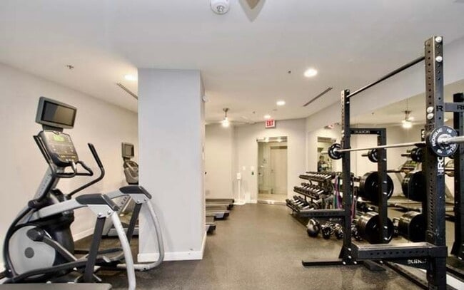 Building Photo - 2 Bedroom 2 Bathroom Modern Condo at The Lexicon, NoMa Neighborhood, Modern Appliances, Covered P...