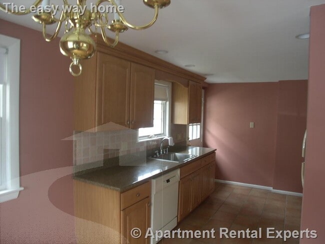 Building Photo - 88 North St