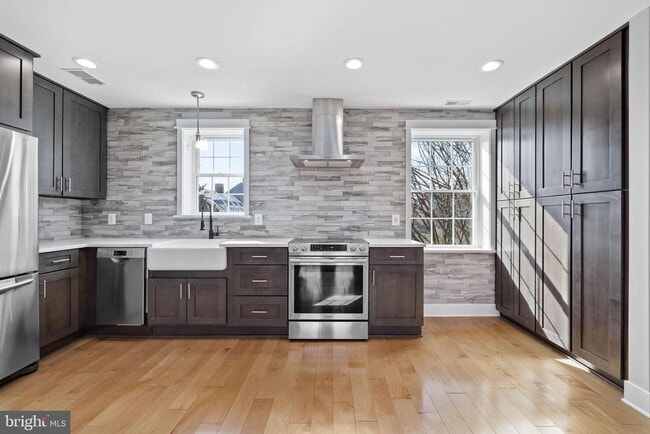 Building Photo - 3476 S Utah St