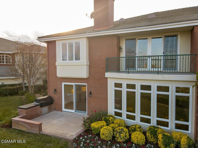 Building Photo - 2390 Crombie Ct