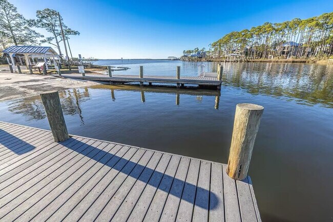 Building Photo - 1152 N County Hwy 393