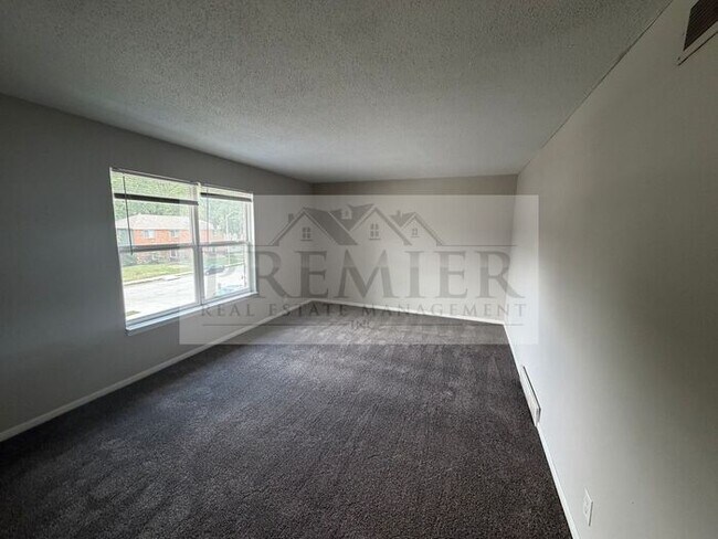 Building Photo - 9306 Reeder Dr