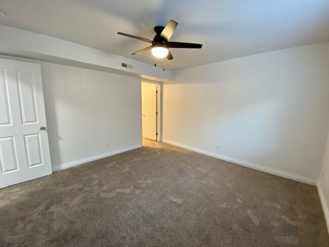 Building Photo - 766 N 2720 E